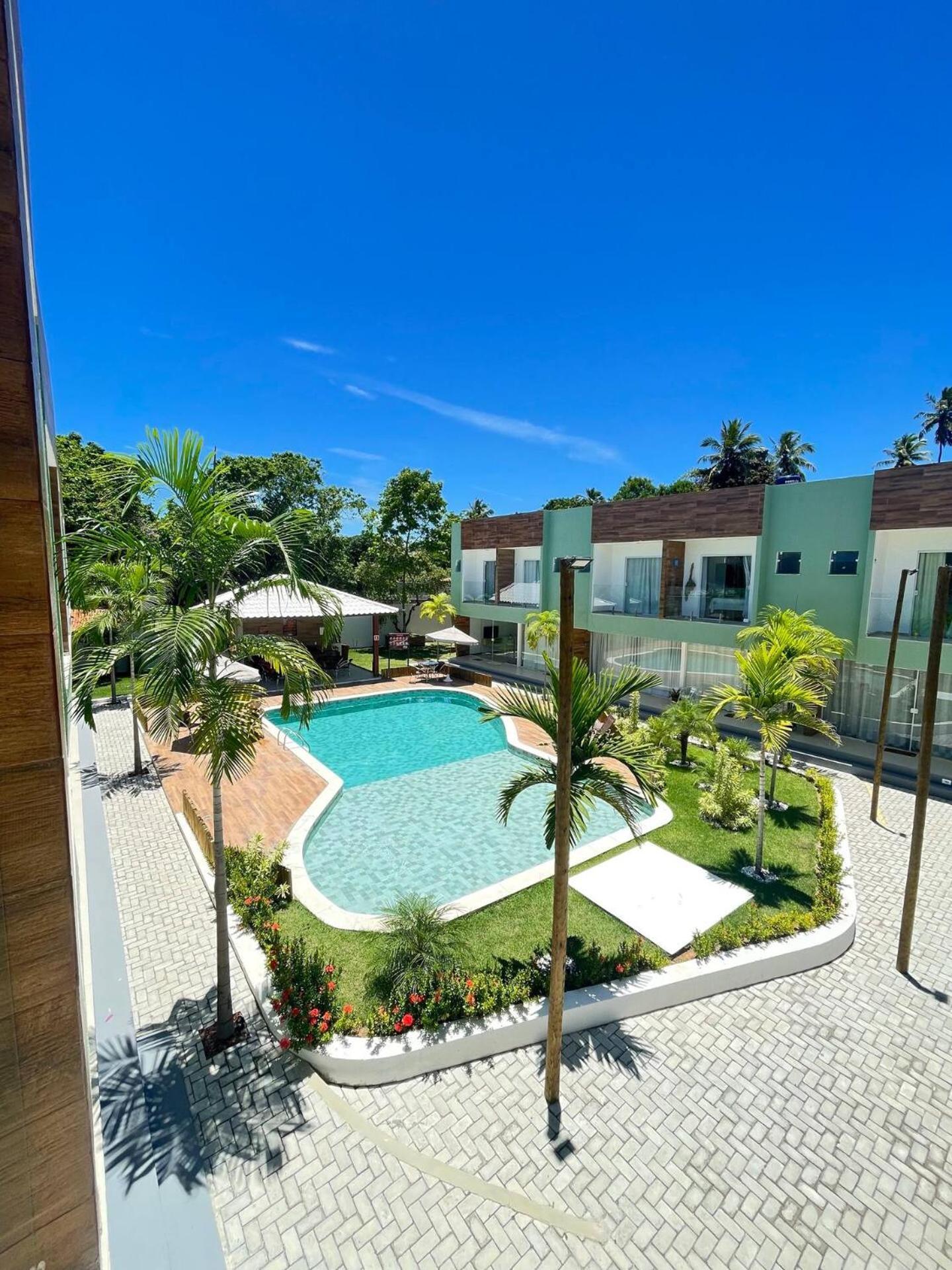 - Luxuoso Village *